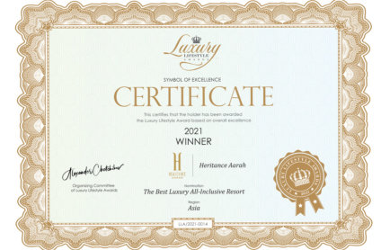 GIẢI THƯỞNG - BEST LUXURY TILES IN ASIA (Gạch ốp lát sang trọng nhất tại Châu Á). 